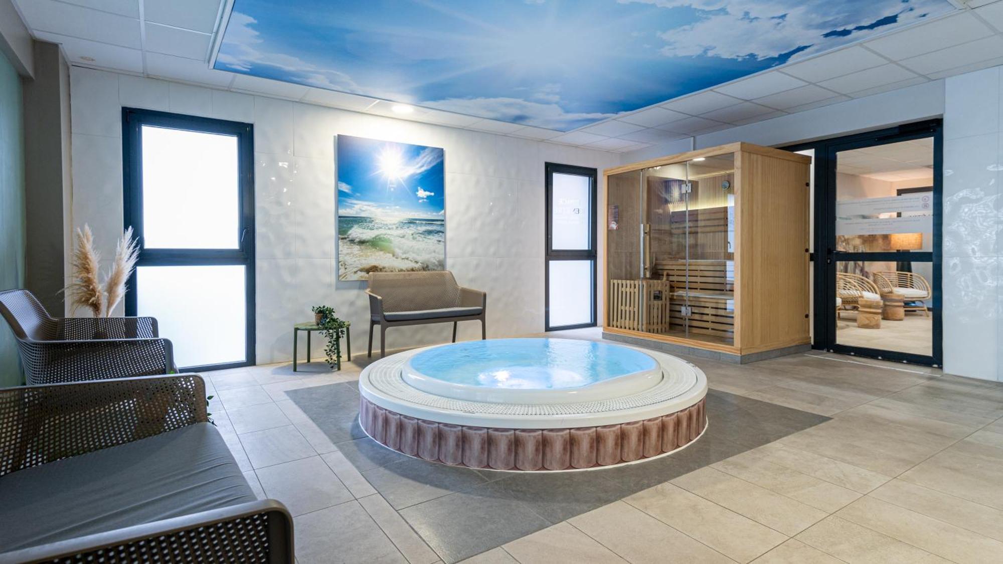 Kyriad Prestige Residence & Spa Cabourg-Dives-Sur-Mer Exterior photo